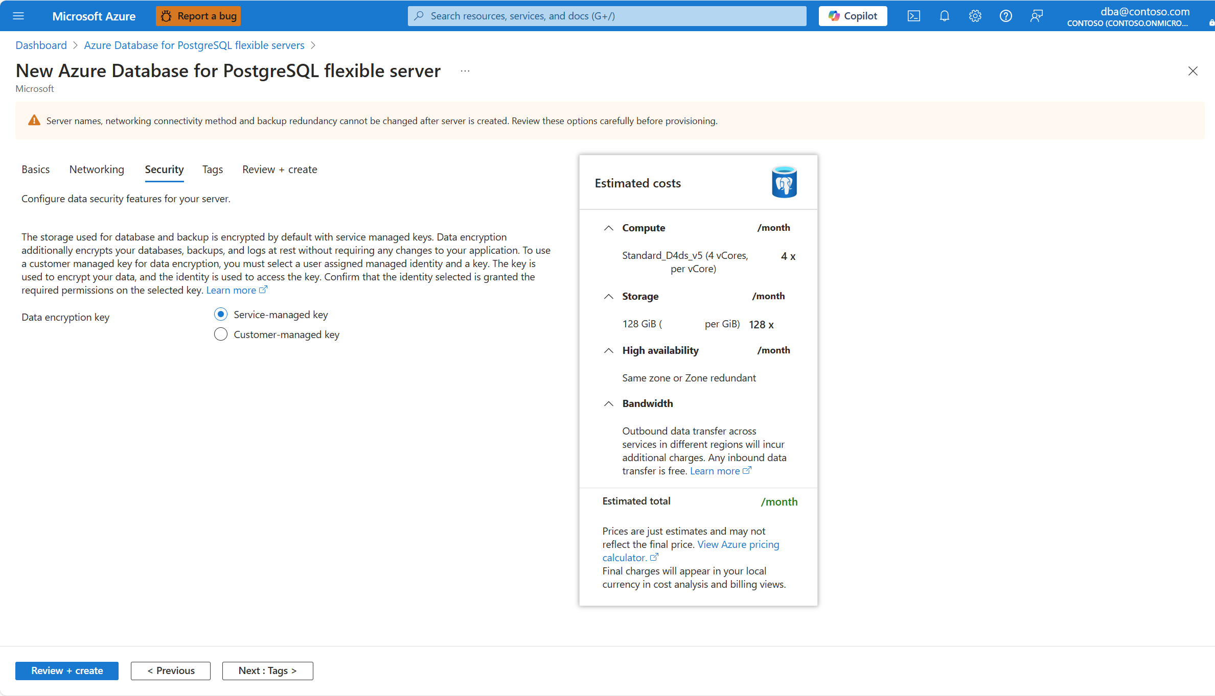 显示用于创建新实例的“新建 Azure Database for PostgreSQL 灵活服务器”向导的屏幕截图，其中突出显示了“安全性”选项卡中的“下一步: 标记”按钮。